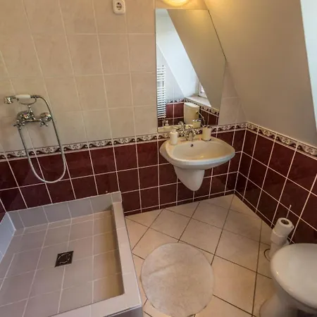 Appartement Caesar Mit Terrasse- Nahe Dem Balaton By Interhome Siófok