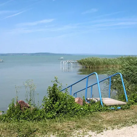 Caesar Mit Terrasse- Nahe Dem Balaton By Interhome Διαμέρισμα