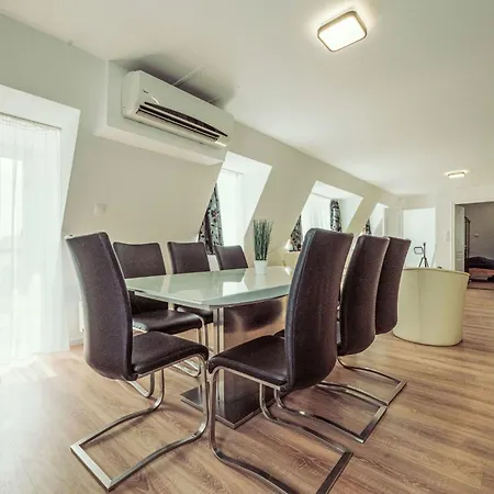 Apartment Caesar Mit Terrasse- Nahe Dem Balaton By Interhome Siofok